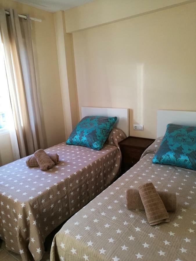 Apartamento Primera Linea De La Playa De غانديا المظهر الخارجي الصورة